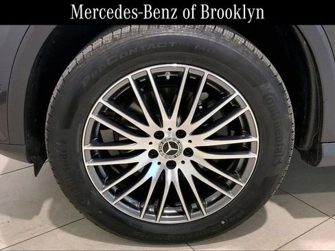 Certified 2025 Mercedes-Benz GLC 300 4MATIC image 10