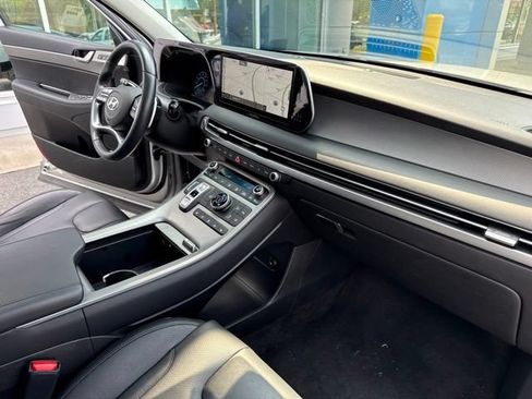 Used 2024 Hyundai Palisade SEL AWD/4WD image 24