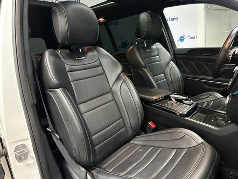 Used 2018 Mercedes-Benz GLS 63 AMG 4MATIC w/ AMG Night Styling Package image 24