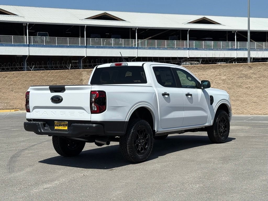 New 2026 Ford Ranger XLT w/ Black Appearance Package RWD image 3