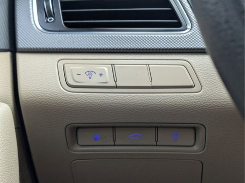 Used 2017 Hyundai Sonata SE FWD image 39