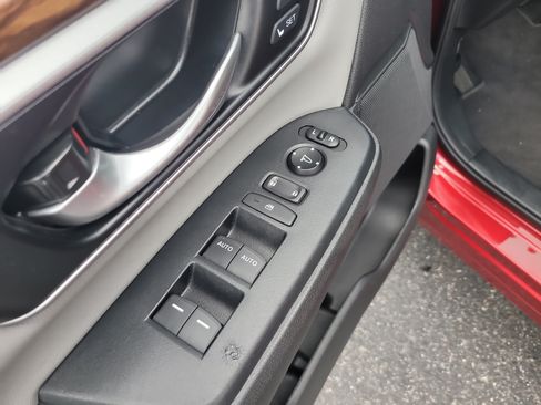 Used 2022 Honda CR-V EX-L image 15