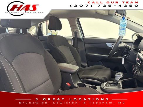 Used 2023 Kia Forte LXS w/ LXS Technology Package image 14