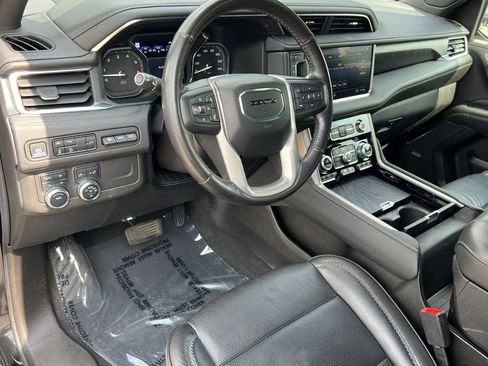 Used 2021 GMC Yukon XL Denali AWD/4WD image 21