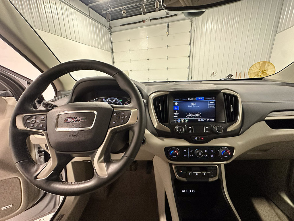 Used 2024 GMC Terrain Denali w/ Denali Premium Package AWD/4WD image 81