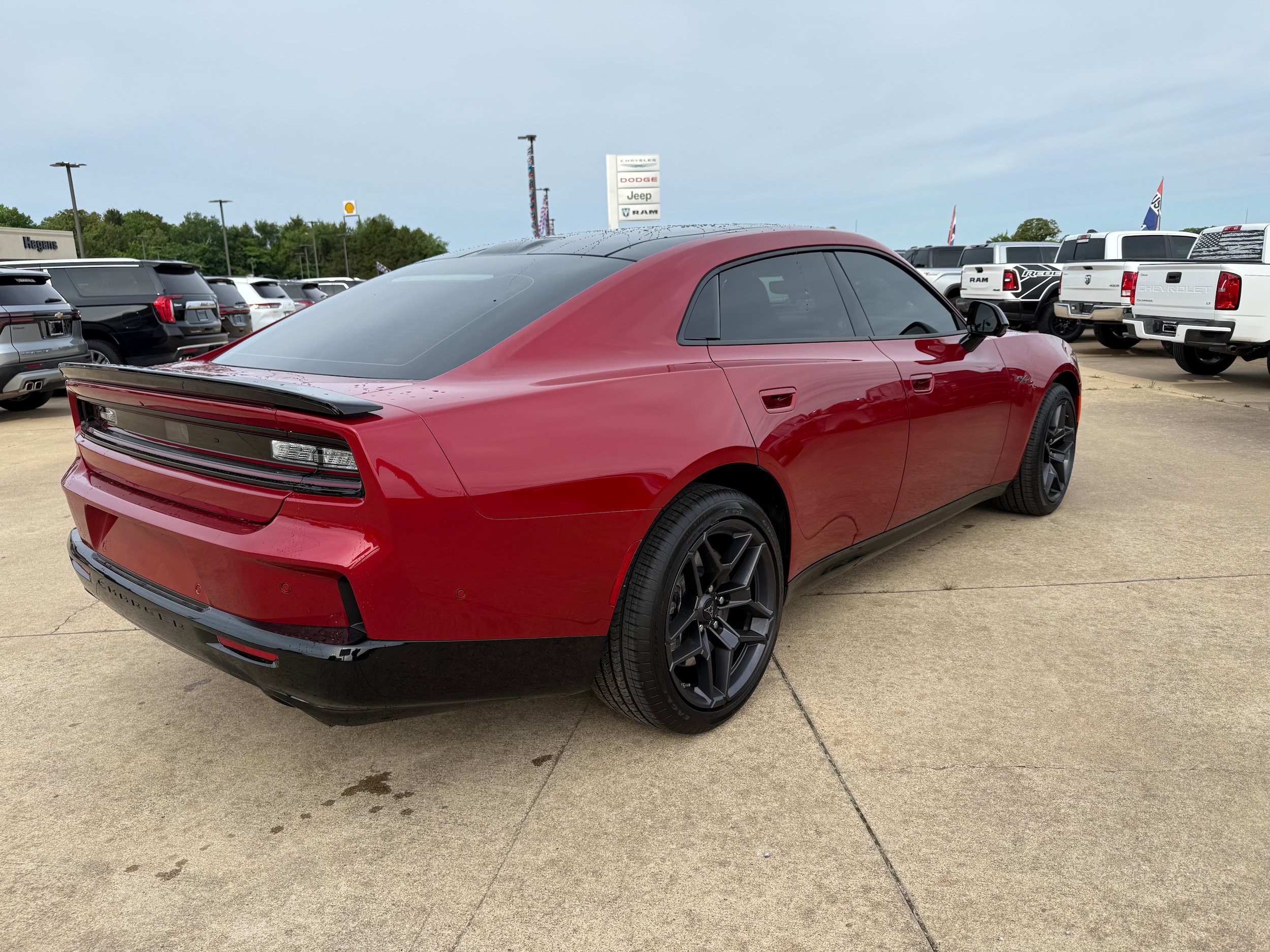 New 2026 Dodge Charger R/T AWD/4WD image 4