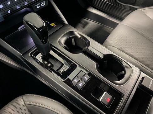 New 2026 Subaru Outback Limited AWD/4WD image 24