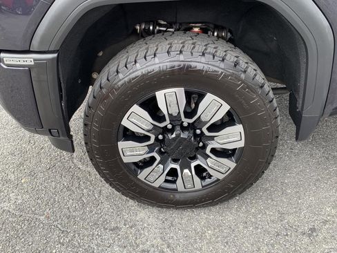 Used 2024 GMC Sierra 2500 Denali image 53