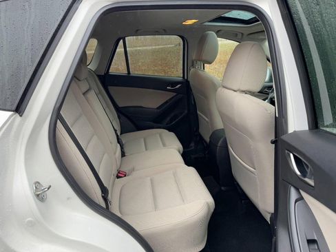Used 2016 MAZDA CX-5 Touring w/ Bose/Moonroof Package image 10