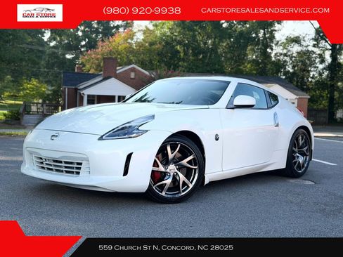 Used 2014 Nissan 370Z Touring w/ Sport Package RWD image 1