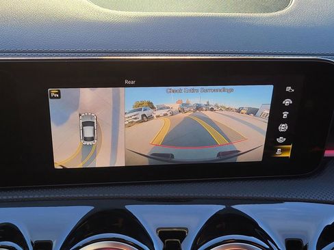 Used 2022 Mercedes-Benz CLA 35 AMG 4MATIC image 25