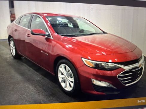 Used 2023 Chevrolet Malibu LT image 3