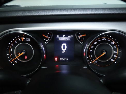 Used 2022 Jeep Gladiator Sport AWD/4WD image 23
