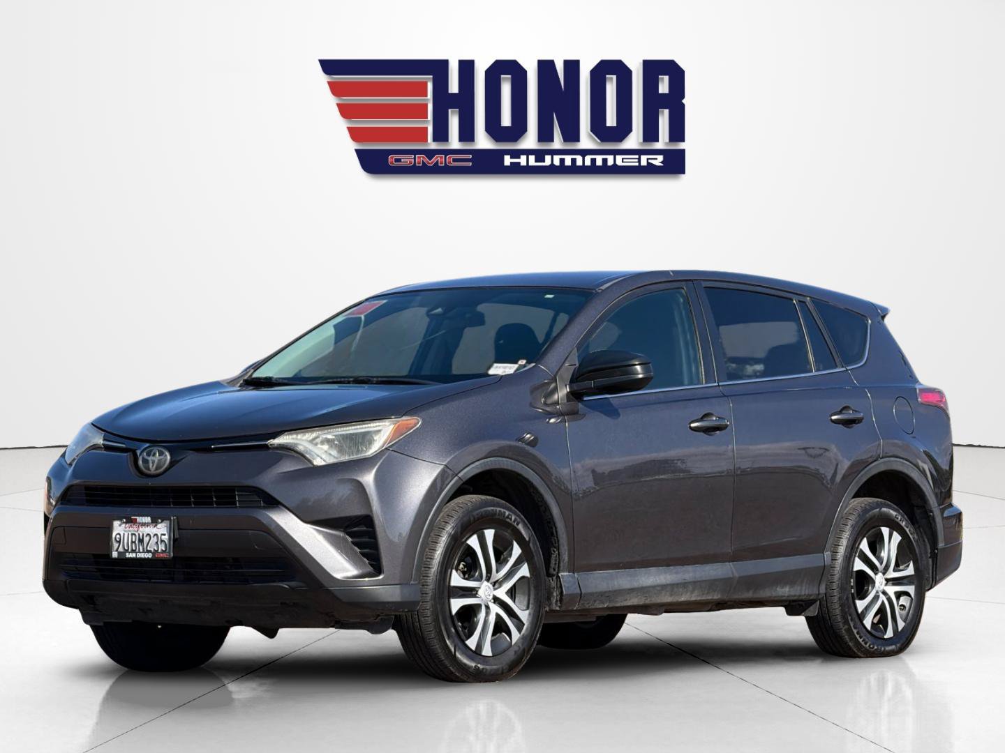Used 2018 Toyota RAV4 LE w/ All Weather Liner Package FWD image 8