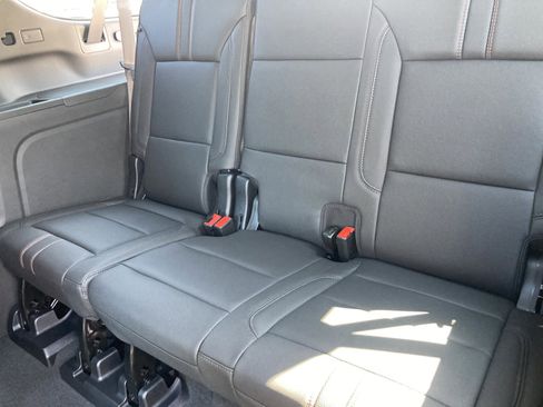 New 2025 Chevrolet Suburban RST w/ Advanced Technology Package image 17