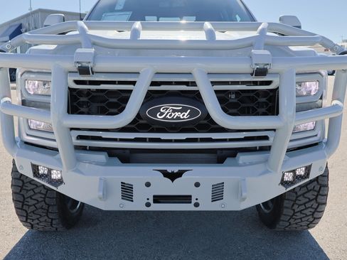 New 2025 Ford F250 Lariat w/ Lariat Ultimate Package image 11