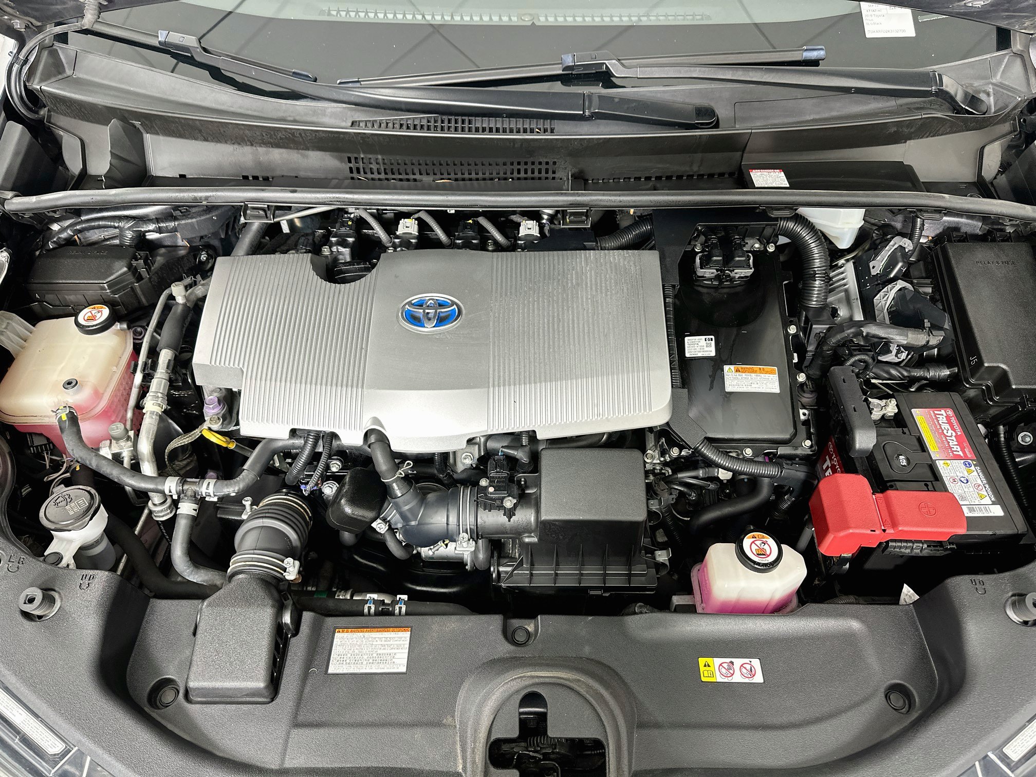 Used 2019 Toyota Prius LE FWD image 31