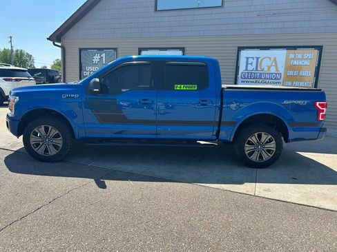 Used 2018 Ford F150 XLT w/ Equipment Group 302A Luxury AWD/4WD image 8