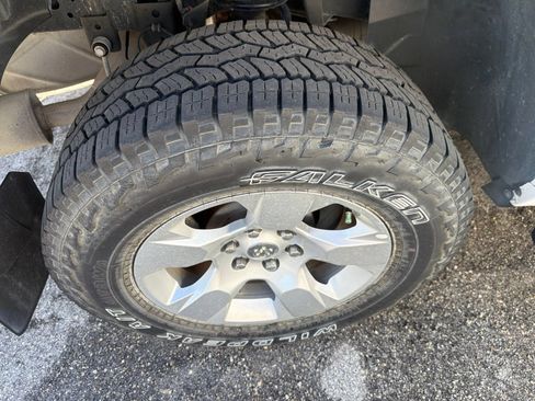Used 2022 RAM 1500 Big Horn AWD/4WD image 14