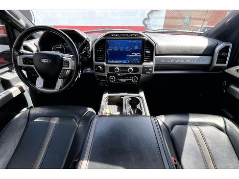 Used 2022 Ford F350 Platinum AWD/4WD image 16