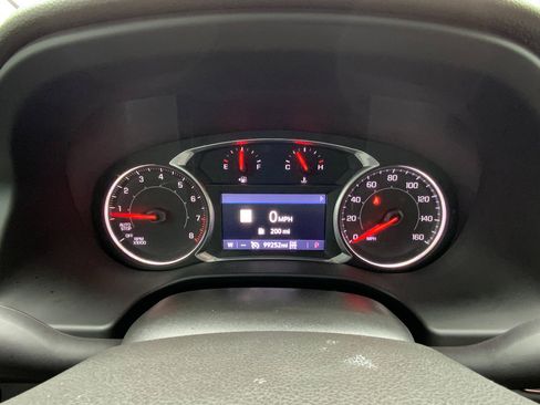 Used 2020 GMC Acadia SLT image 11