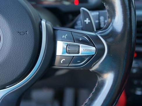 Used 2017 BMW X5 M image 32