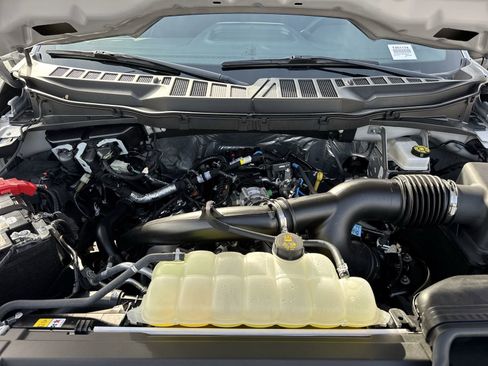 Used 2025 Ford F150 STX image 33