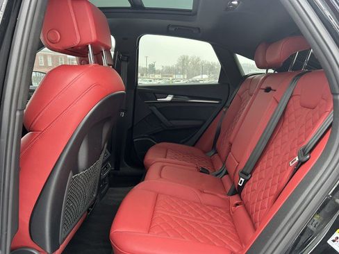 Certified 2024 Audi SQ5 Premium Plus image 21