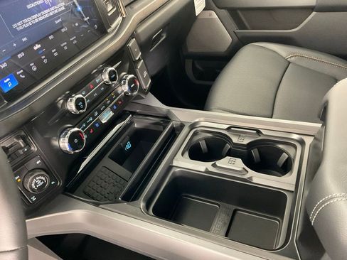 New 2026 Ford F250 Lariat AWD/4WD image 18