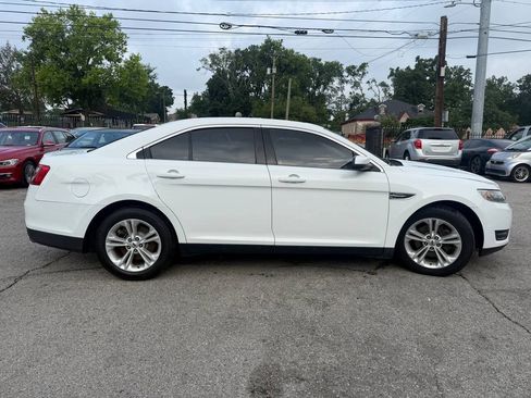 Used 2014 Ford Taurus SEL AWD/4WD image 6