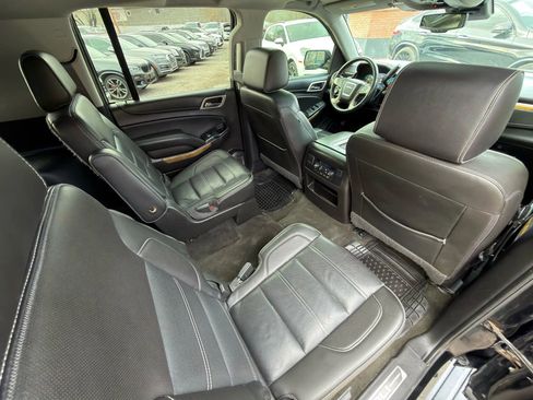 Used 2017 GMC Yukon XL Denali w/ Open Road Package AWD/4WD image 10