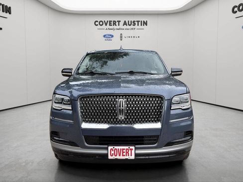 Used 2022 Lincoln Navigator L Reserve RWD image 8