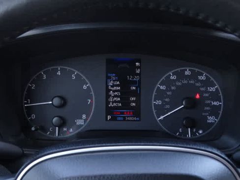 Used 2024 Toyota Corolla SE w/ SE Premium Package image 25