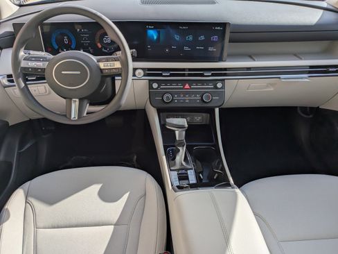 New 2026 Hyundai Tucson SE image 17