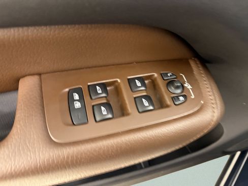 Used 2019 Volvo XC60 T6 Inscription image 32