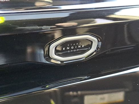 New 2026 Jeep Grand Cherokee Altitude AWD/4WD image 22