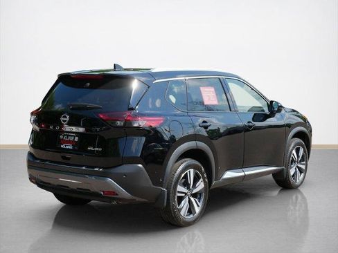 Certified 2023 Nissan Rogue SL w/ SL Premium Package AWD/4WD image 3