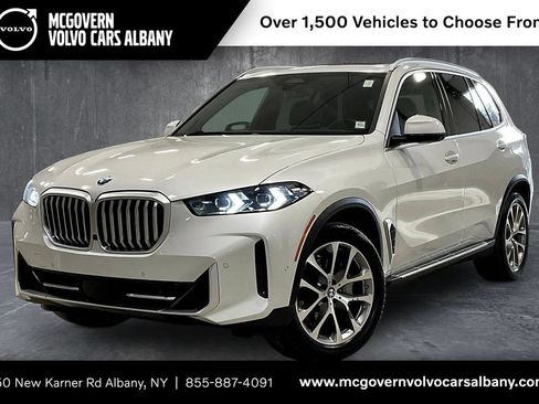 Used 2025 BMW X5 xDrive40i w/ Climate Comfort Package AWD/4WD image 1