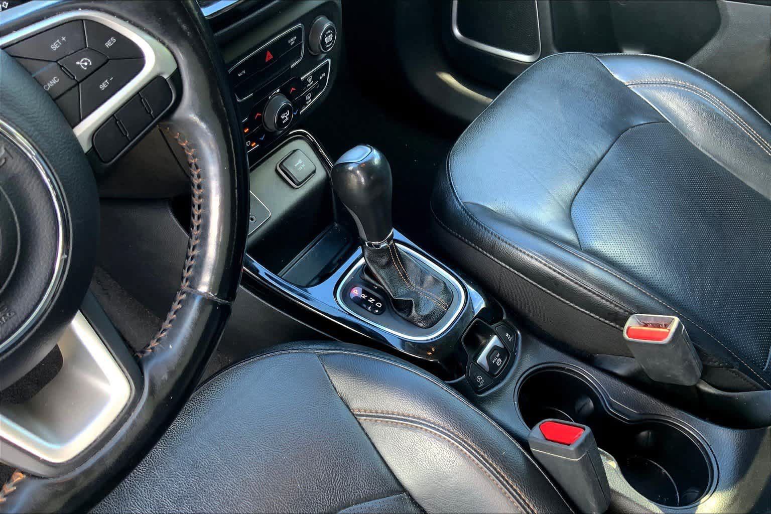 Used 2020 Jeep Compass Limited FWD image 16