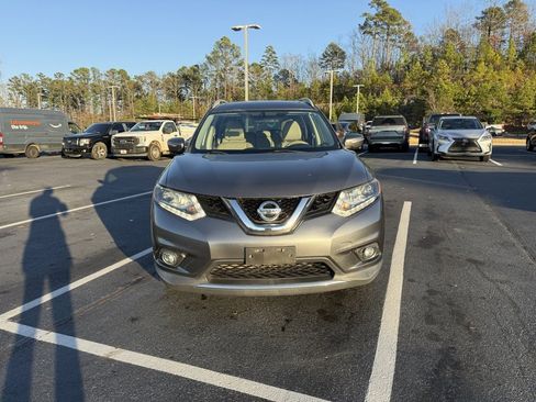 Used 2014 Nissan Rogue SL w/ SL Premium Package image 2