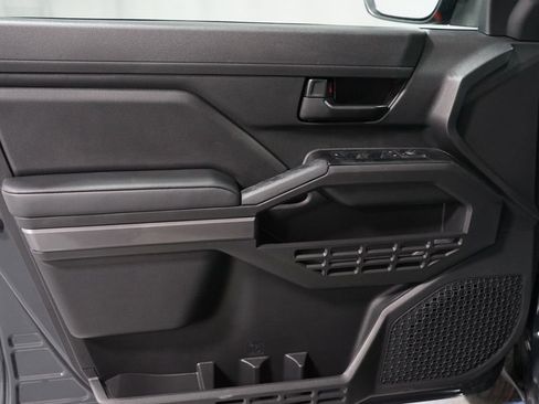 New 2026 Toyota Tacoma SR5 image 31