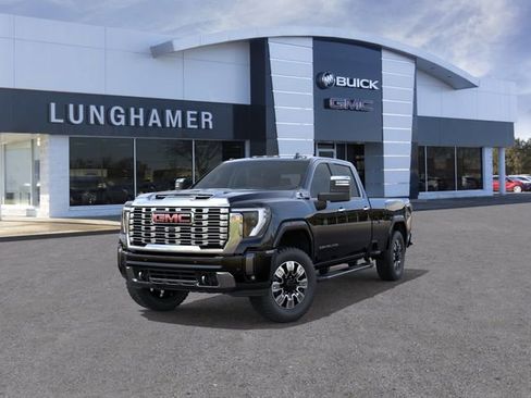 New 2026 GMC Sierra 2500 Denali w/ Denali Reserve Package AWD/4WD image 8