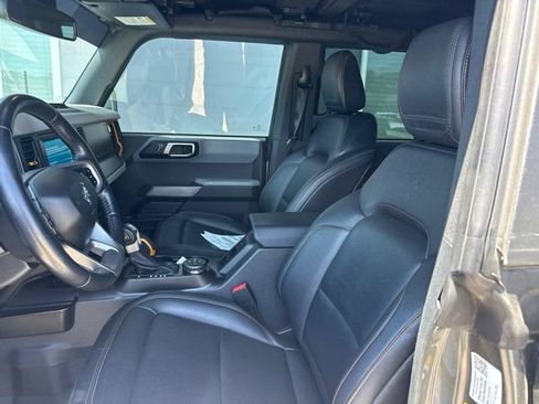 Used 2022 Ford Bronco Badlands AWD/4WD image 9