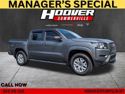 Used 2022 Nissan Frontier SV w/ Technology Package