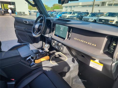 New 2026 Ford Bronco Badlands image 26