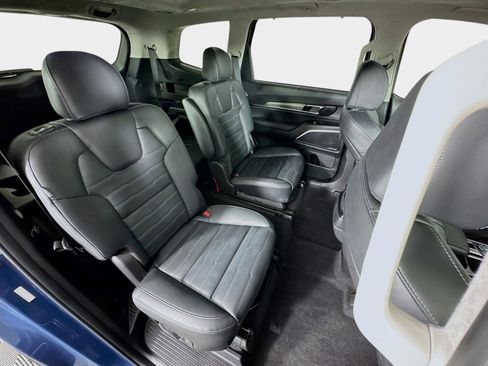 Certified 2024 Kia Telluride SX Prestige image 29