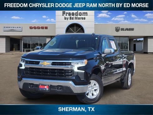 Used 2023 Chevrolet Silverado 1500 LT w/ Protection Package AWD/4WD image 1