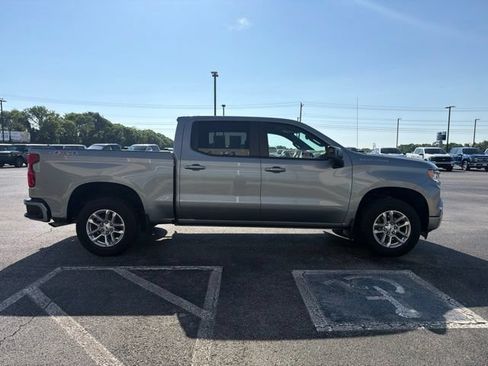 Used 2023 Chevrolet Silverado 1500 RST w/ Protection Package AWD/4WD image 4