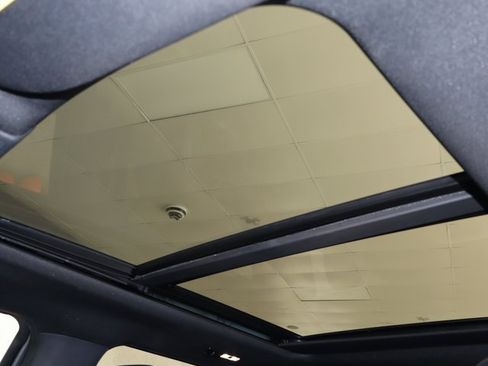 Used 2022 Ford F250 Lariat w/ Lariat Ultimate Package image 35