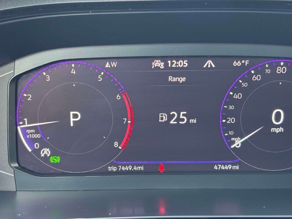 Used 2023 Volkswagen Taos SEL AWD/4WD image 19